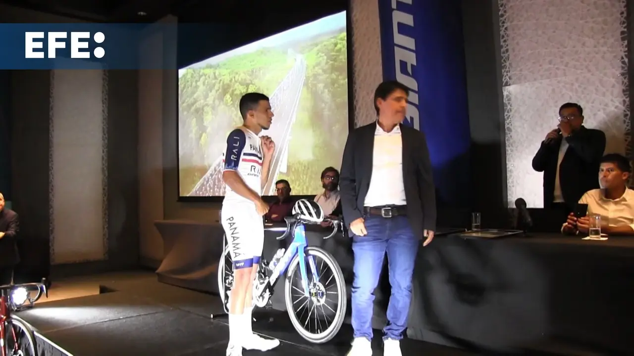 El ciclista Franklin Archibold fue presentado este mi&eacute;rcoles como el representante de Panam&aacute; para la prueba de ciclismo de ruta en los Juegos Ol&iacute;mpicos de Par&iacute;s 2024, con lo que ya son cinco los deportistas que participar&aacute;n por el pa&iacute;s centroamericano en los juegos que se desarrollar&aacute;n del 26 julio al 11 de agosto. Duraci&oacute;n: 01:46