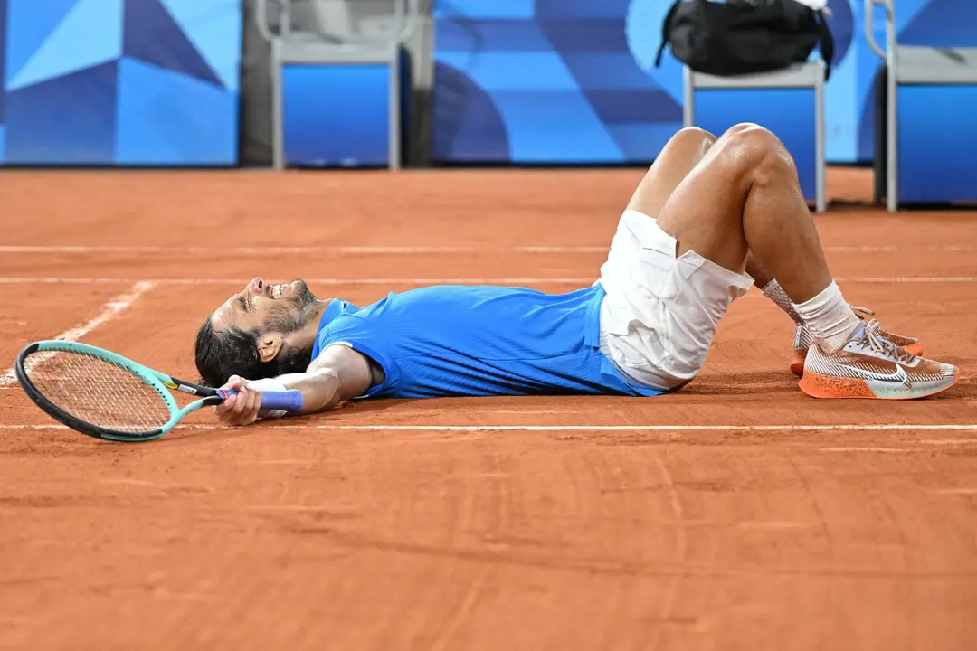 El italiano Lorenzo Musetti en Roland Garros en Paris. EFE/EPA/CAROLINE BLUMBERG