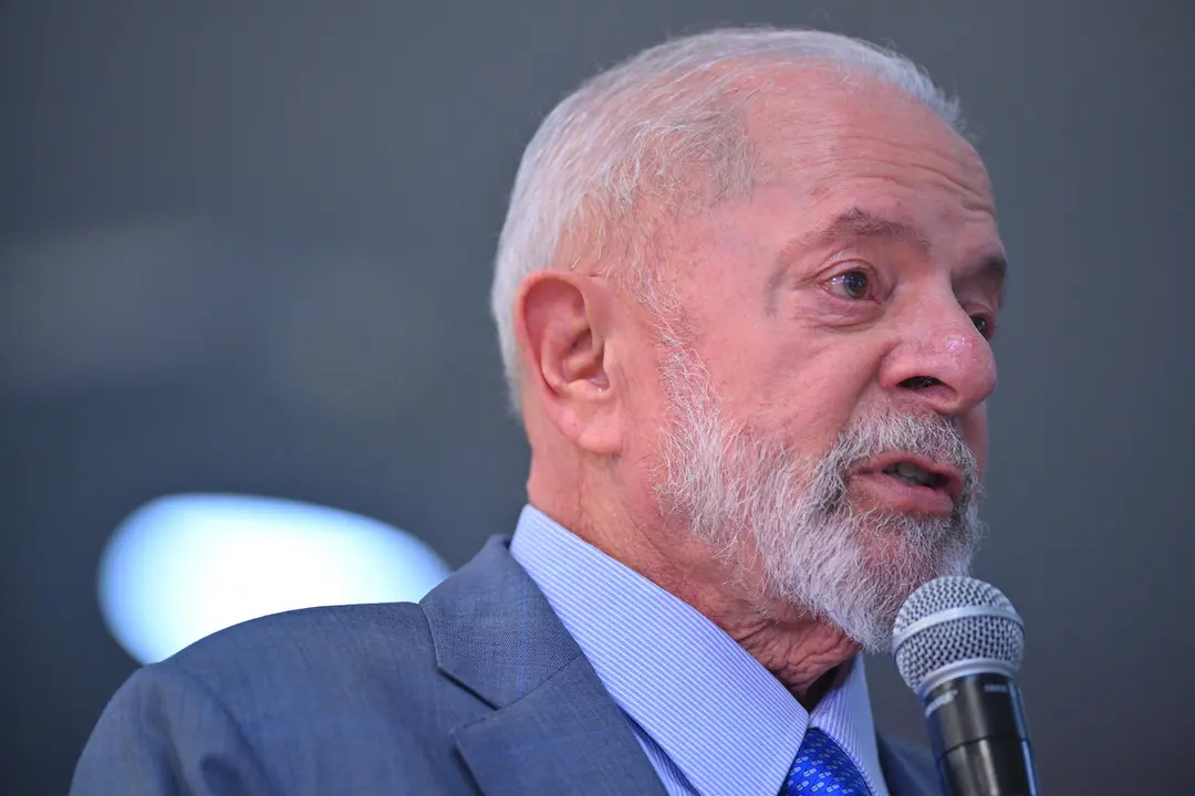 Fotograf&iacute;a de archivo del 11/07/2024 del presidente de Brasil, Luiz In&aacute;cio Lula da Silva, durante una reuni&oacute;n con deportistas paral&iacute;mpicos y ol&iacute;mpicos. EFE/Andre Borges