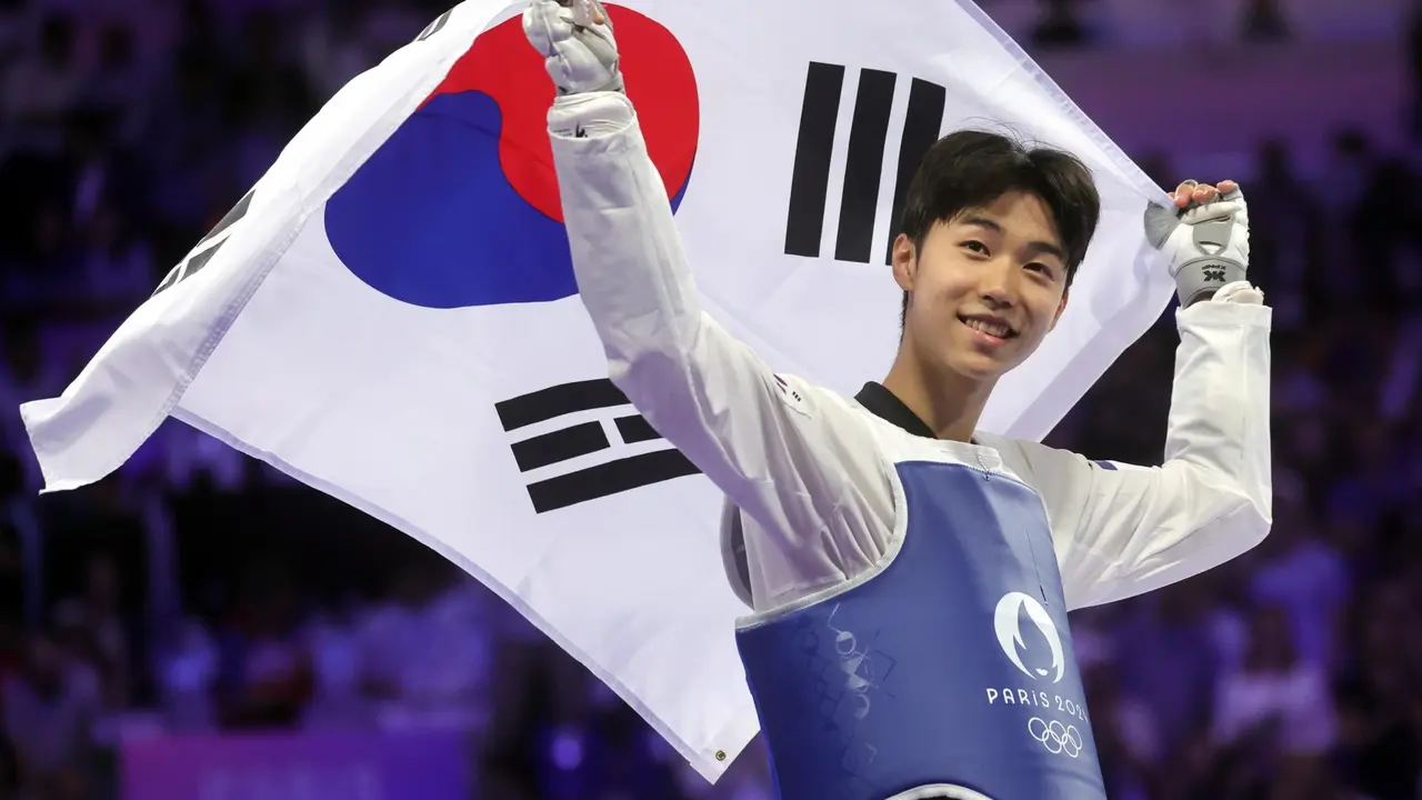 El coreano Taejoon Park, quinto favorito, se proclam&oacute; campe&oacute;n ol&iacute;mpico EFE/EPA/TERESA SUAREZ